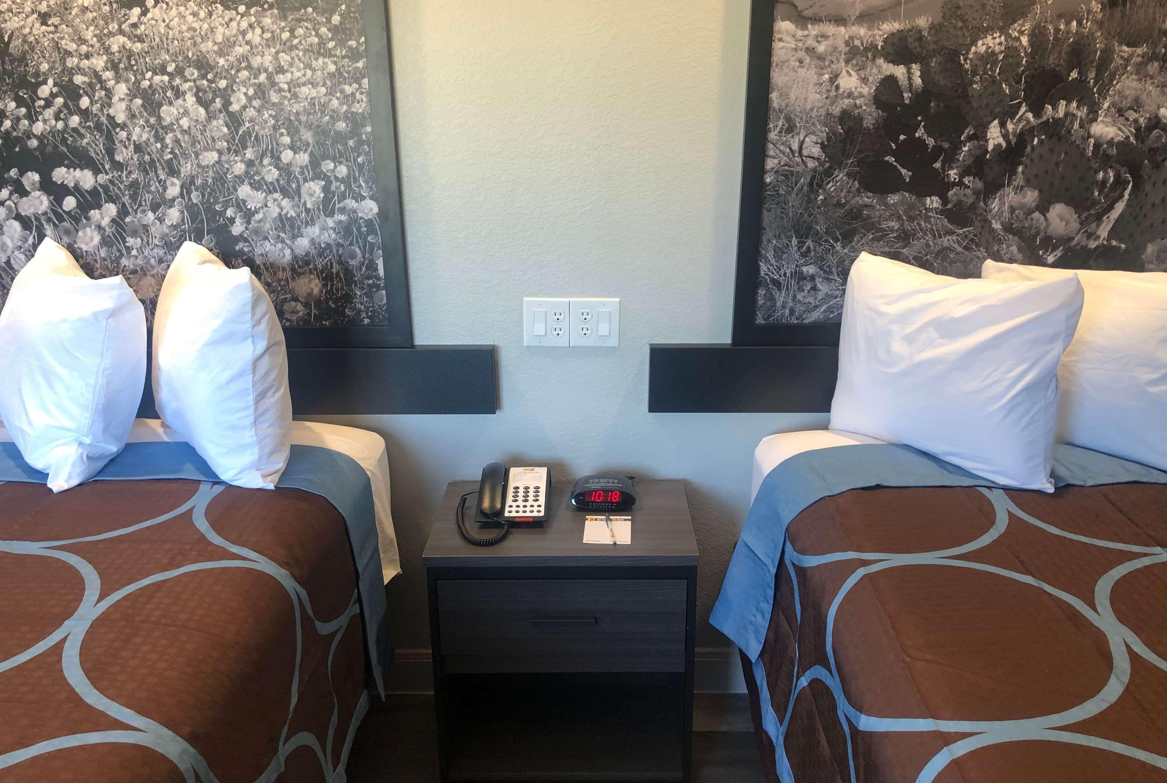 ซูเปอร์ 8 บาย วินด์แฮม สปริง นอร์ท ฮุสตัน Hotel ภายนอก รูปภาพ